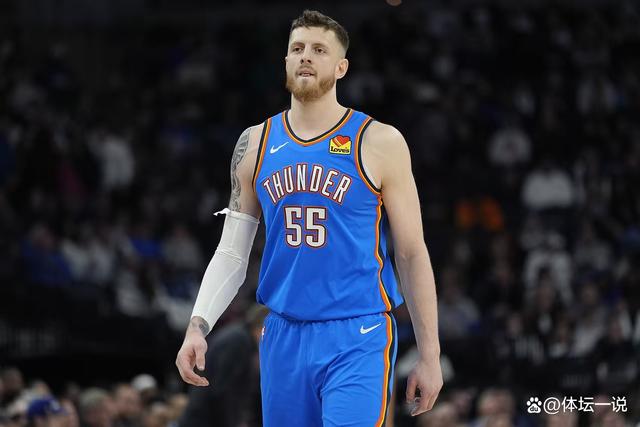 米乐m6体育官网-夏特尔大胜对手，继续追击榜首位置