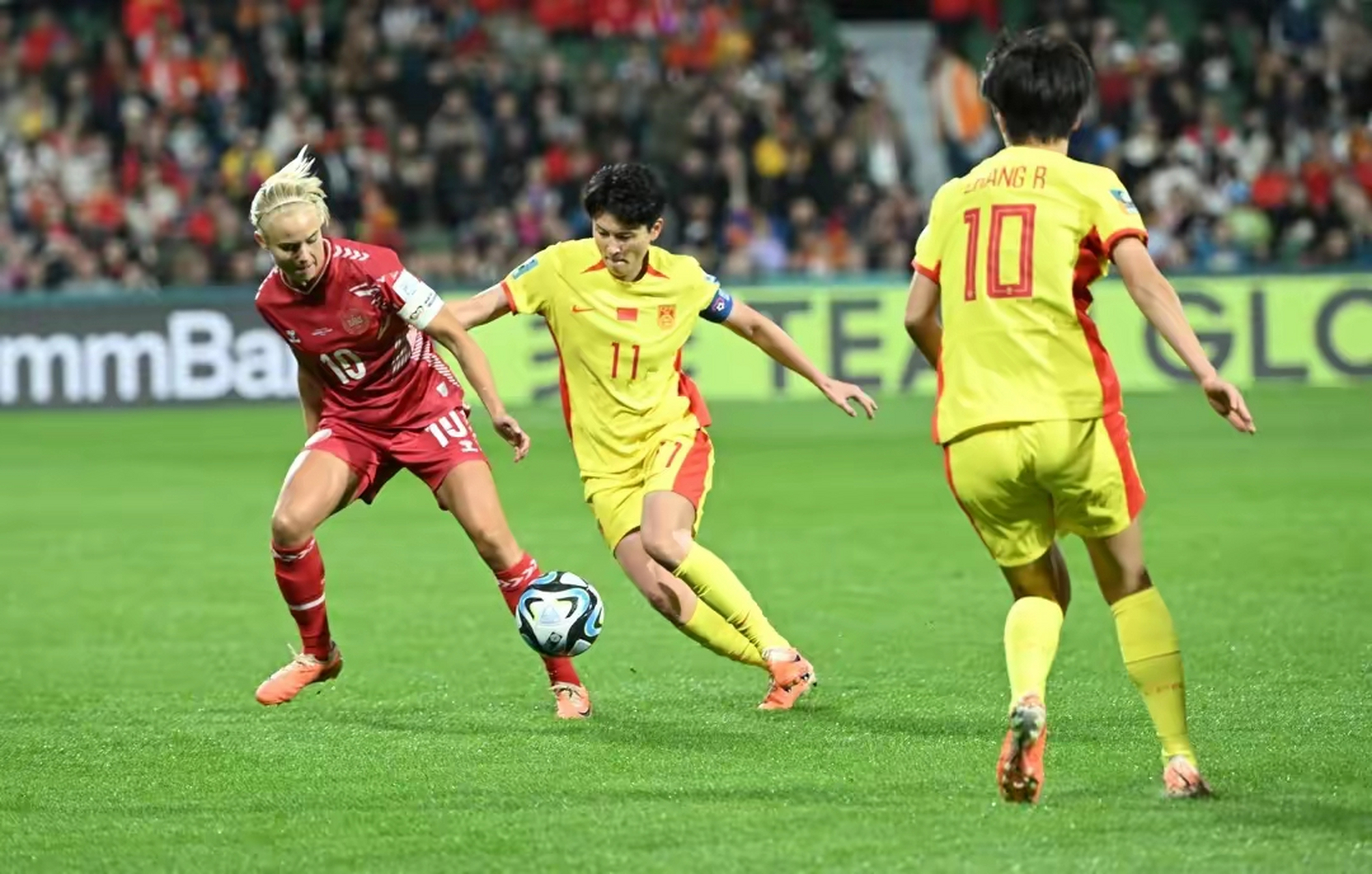 米乐m6平台官网-纷争不断！亚洲足球精英齐聚一堂的简单介绍