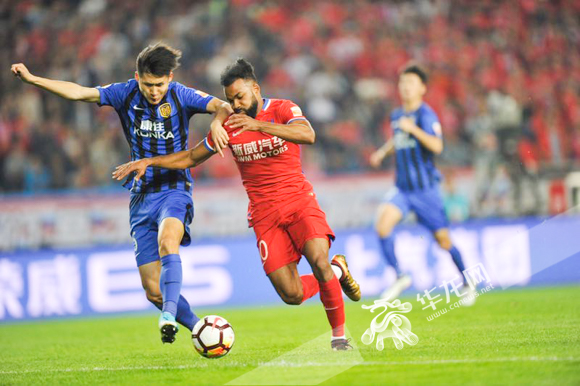 米乐体育在线-关于江苏苏宁对阵重庆斯威，争夺三分胜利的信息