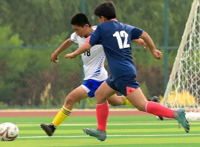 米乐体育官方网站入口-包含燃烧激情国际足球联赛引爆瞩目焦点的词条